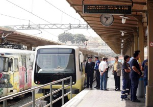 Roma: incidente a Magliana. Ferito dallo specchietto di un treno - 03/01/2013