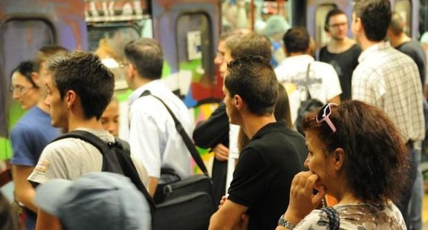 Macchinisti metro, più di duemila euro al mese per 3 ore di guida al giorno - 19/06/2012