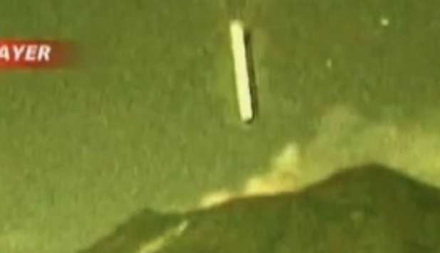 UFO SI TUFFA NEL VULCANO: MISTERO - VIDEO - 30/10/2012