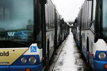 Consigliere comunale: 'Bus separati per cittadini e immigrati' - 06/01/2013