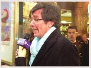 Il contestatore di Crozza a Sanremo: 'Ho pagato 168 euro solo per le canzoni' - 09/02/2013