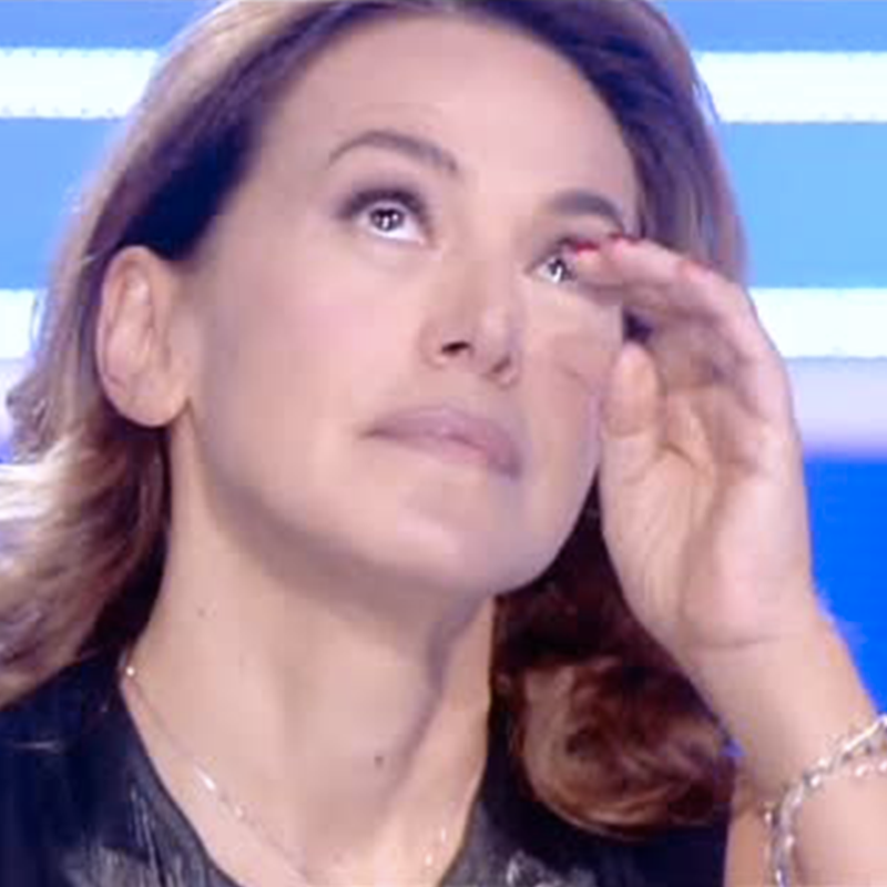 ''LA TUA STELLA NON SMETTERA' MAI DI BRILLARE'' LA SUA MORTE LASCIA UN VUOTO IMPROVVISO: L'ADDIO DELLA D'URSO - 06/01/2016