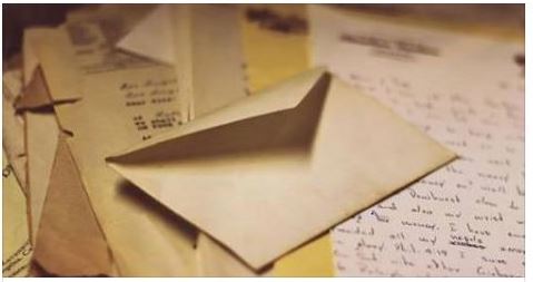 MUORE A SOLI 9 ANNI: 50 ANNI DOPO I SUOI FAMILIARI TROVANO LA SUA ULTIMA LETTERA A BABBO NATALE - COMMOVENTE - 10/12/2015