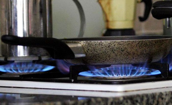 SCOPERTO IL KILLER SILENZIOSO. LO AVETE TUTTI IN CUCINA, ECCO DI COSA SI TRATTA - 21/12/2015