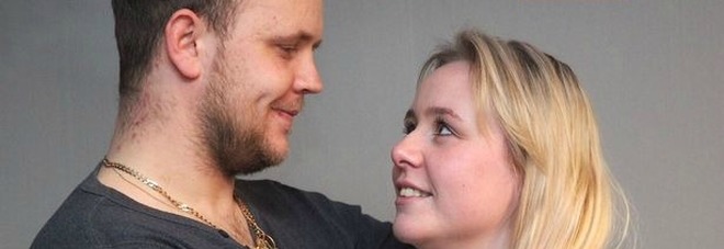 ''IL SESSO MI RENDE NERVOSA, VAI PURE  CON LE ALTRE'' - 06/03/2016