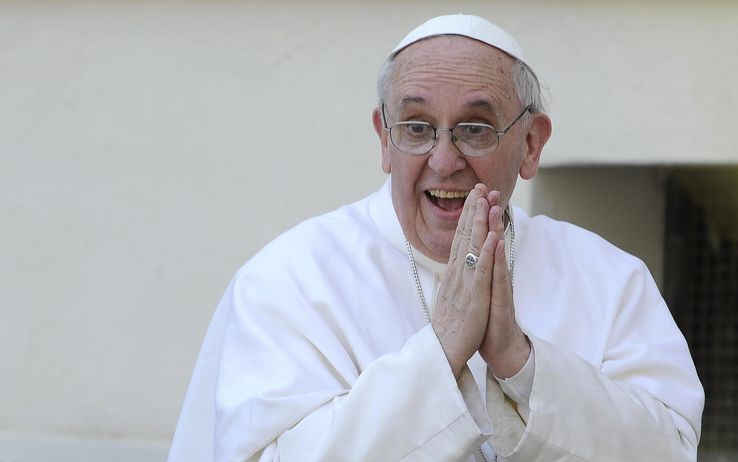 ''PRONTO SONO IL PAPA'' MA RIATTACCANO DUE VOLTE PENSANDO SIA UNO SCHERZO. ECCO COSA E' ACCADUTO - 30/04/2015
