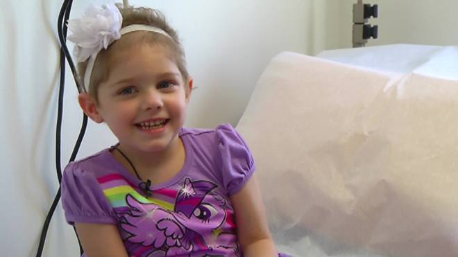SI SPOSA A 4 ANNI IN OSPEDALE: ECCO PERCHE' LO HA FATTO. LE FOTO VIRALI - 20/07/2015
