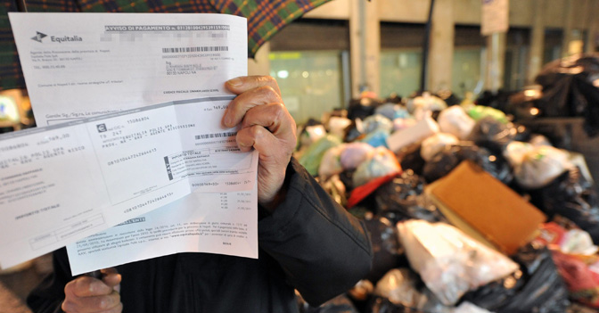TASSA SUI RIFIUTI, CAMBIA TUTTO: ORA PUOI NON PAGARLA. ECCO TUTTI I CASI - 21/09/2015