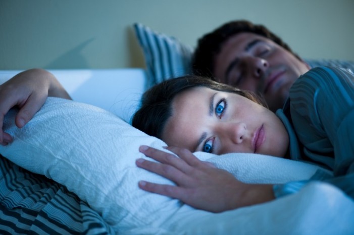 NON RIESCI A DORMIRE? ECCO COSA NON DEVI MAI FARE PRIMA DI ANDARE A LETTO - 21/09/2015