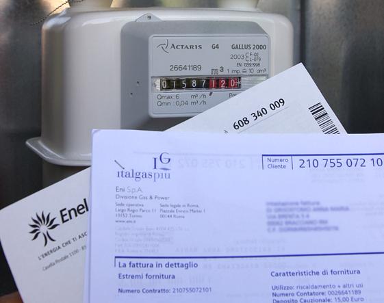 OTTOBRE: ARRIVA LA STANGATA NELLE BOLLETTE. ECCO QUANTO PAGHERETE IN PIU' PER LUCE E GAS - 01/10/2015