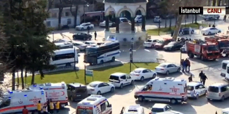 TURCHIA, ESPLOSIONE NELLA ISTANBUL DEI TURISTI: ''ALMENO 10 MORTI E 15 FERITI'' - 12/01/2016