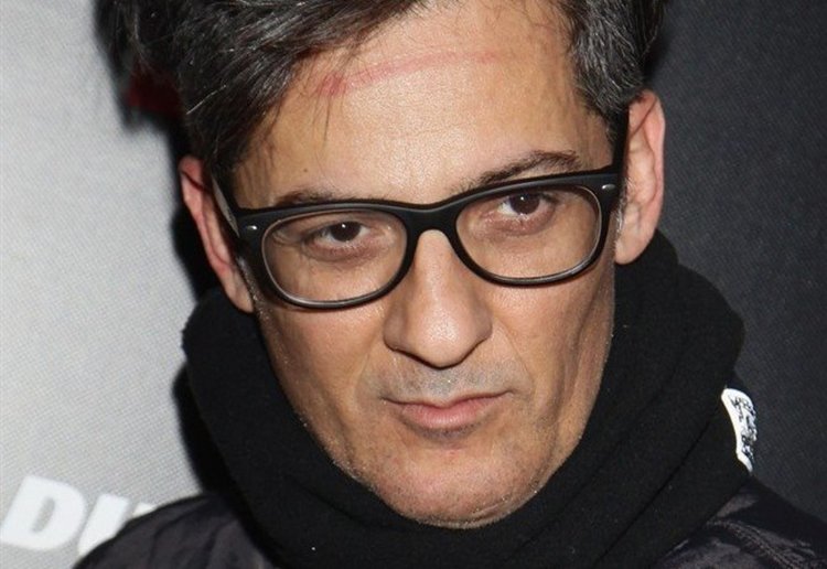 FIORELLO E LA BATTAGLIA CONTRO IL CANCRO AI TESTICOLI: '' MI HANNO OPERATO AL PENE, ECCO PERCHE' '' - 01/03/2016