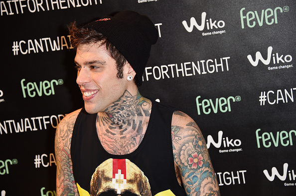 FEDEZ RICOVERATO IN OSPEDALE: LO HANNO PESTATO - 12/03/2016