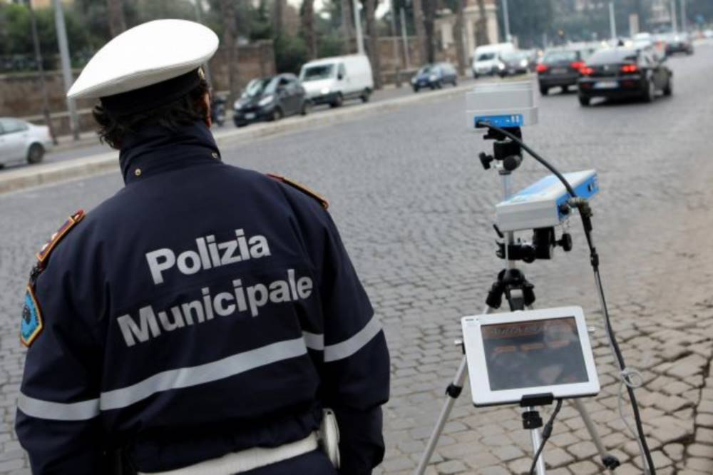 EVITARE LE MULTE E FARSI RESTITUIRE I PUNTI SULLA PATENTE GRAZIE A GOOGLE. ECCO COME - 13/05/2015