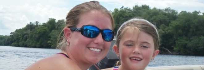 BIMBA DI 5 ANNI MUORE DURANTE UNA GITA SUL FIUME: STORIONE SALTA IN BARCA E LA UCCIDE - 05/07/2015