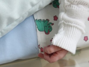 ROMA: GETTA IL FIGLIO MORTO NEL CASSONETTO, OGGI LO SCONCERTANTE EPILOGO - 24/09/2015