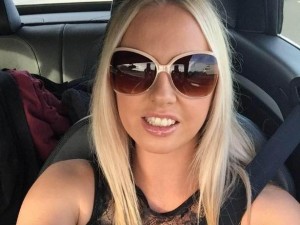 ''ABBIAMO FATTO L'AMORE 50 VOLTE'' LA PROF LO SEDUCE, MA C'E' DELL'ASSURDO: ECCO COSA ACCADEVA - 30/09/2015