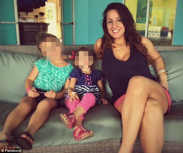 VA A FUOCO LA CASA: ERICA ABBANDONA LA FIGLIA TRA LE FIAMME E SI METTE IN SALVO - 24/02/2016