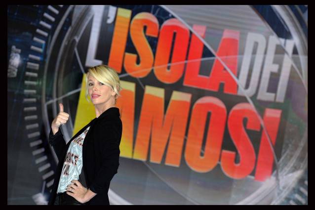 ISOLA DEI FAMOSI 2016 AL VIA: SVELATO IL CAST UFFICIALE - 28/02/2016