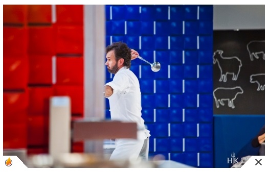 CARLO CRACCO SBOTTA: ''IO QUI NON MANGIO'' E SCOPPIA LA POLEMICA - ECCO COS'E' SUCCESSO AL FAMOSO CHEF - 24/01/2017