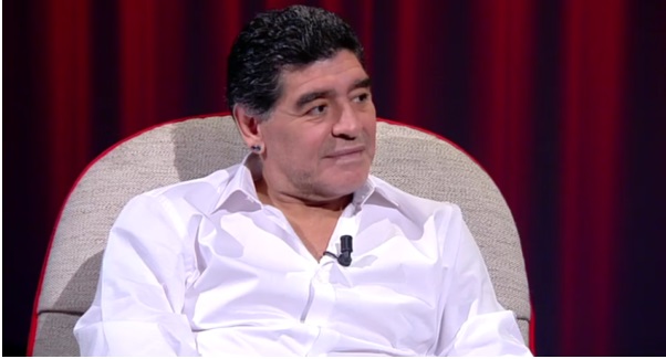 L'INTERVISTA INTEGRALE DI MARADONA A MAURIZIO COSTANZO: IL VIDEO EMOZIONANTE - 27/01/2017