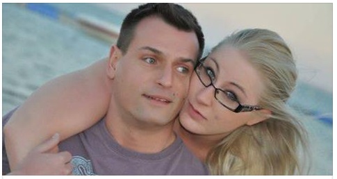 ''SONO AFFAMATA DI SESSO, SOLO LUI RIESCE A SAZIARMI'' QUESTA RAGAZZA HA UN DISTURBO MOLTO PARTICOLARE E SOLO IL SUO RAGAZZO RIESCE... - 06/02/2017
