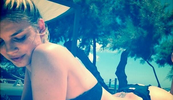 DICHIARAZIONE SHOCK DI EMMA MARRONE: ''NON STO NE' CON FABIO NE' CON MATTEO, PER ORA FREQUENTO LEI'' - 27/04/2015