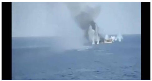 VIDEO LA NAVE RUSSA INCROCIA I PIRATI SOMALI? ECCO CHE FINE FANNO, IN TEMPO ZERO. - 05/03/2017