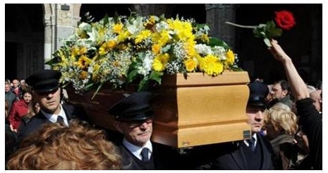 E' MORTO A SOLI 30 ANNI: IL CANTANTE HA AVUTO UNA CRISI RESPIRATORIA - 19/03/2017