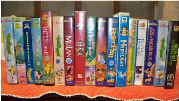 VECCHIE VIDEOCASSETTE? UN TESORO NELLE NOSTRE CASE: ECCO TUTTI I TITOLI CHE VALGONO 1500 EURO - 19/03/2017