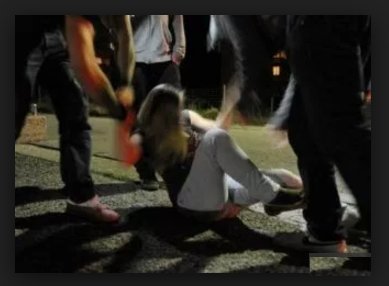 RAPITA E VIOLENTATA A SANGUE NEL GIORNO DELLE SUE NOZZE: L'INCUBO DI QUESTA RAGAZZA - 04/07/2017