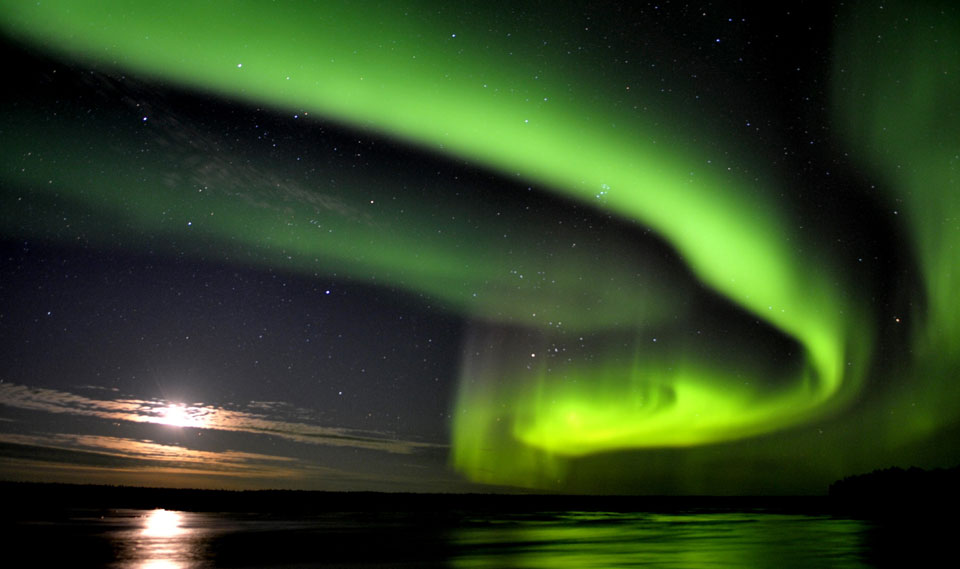 IL MERAVIGLIOSO SPETTACOLO DELL'AURORA BOREALE - VIDEO - 13/09/2014