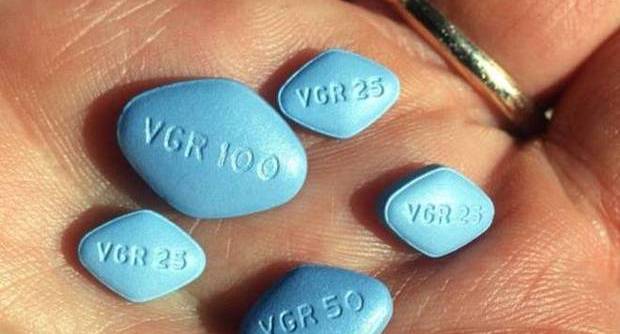 ALLARME VIAGRA: DUE TERZI DELLE PILLOLE BLU SAREBBERO FALSE - 22/09/2014