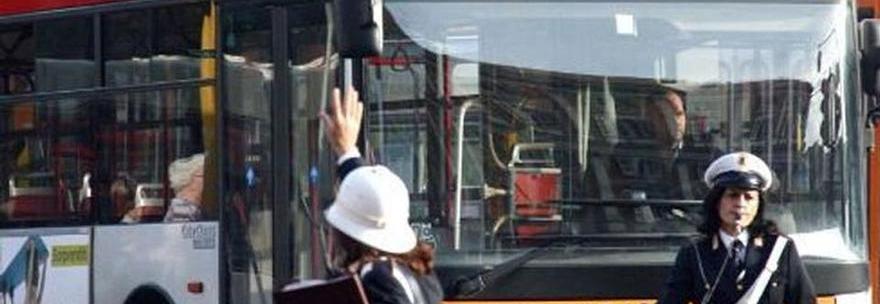 SCIOPERO DEI MEZZI, IN ARRIVO IL VENERDÌ NERO. A ROMA BUS E METRO KO: ''REGOLARI LE FRECCE'' - 22/10/2014