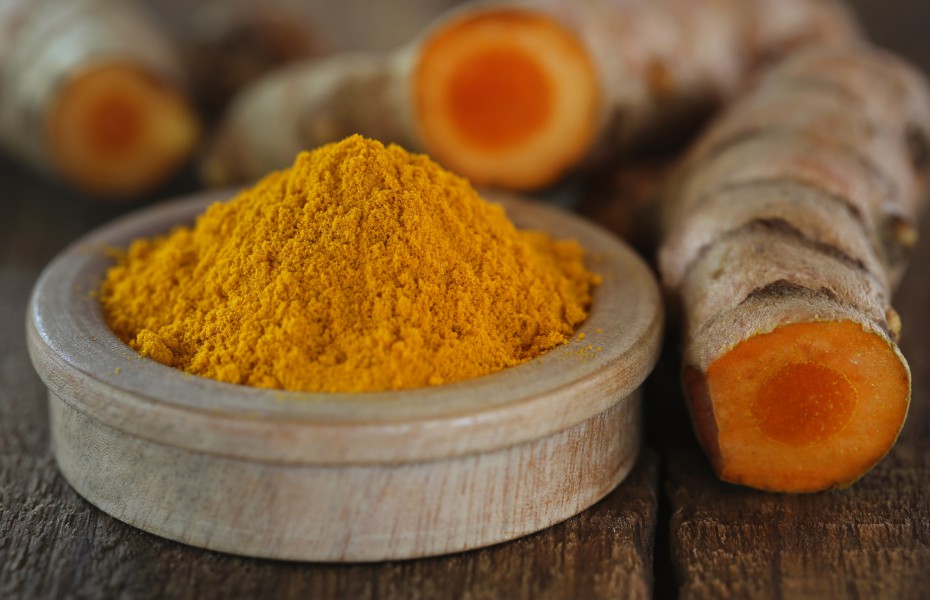 MANGIA UN CUCCHIAINO DI CURCUMA LA MATTINA A DIGIUNO PER UN MESE, ECCO COSA SUCCEDE - 08/02/2016