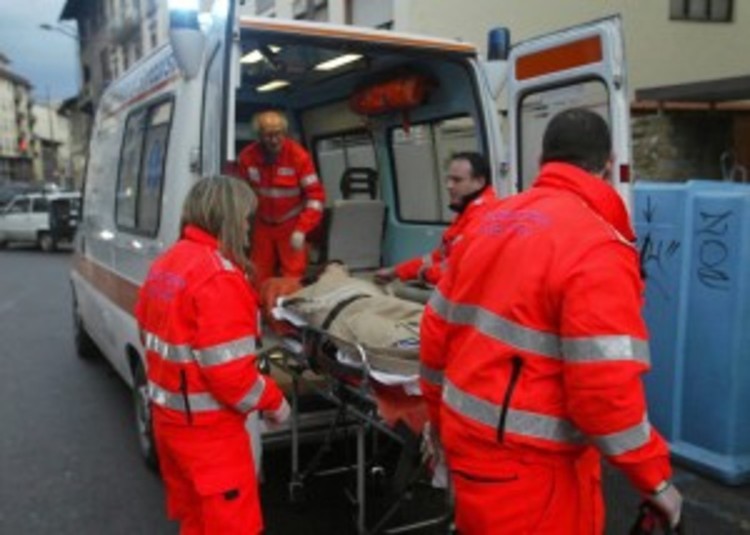 BARI - SOFFOCATO DALLA GOMMA DA MASTICARE: E' DRAMMA - 25/01/2017