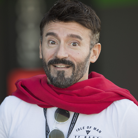PROPRIO NEL GIORNO DEL COMPLEANNO DI MAX BIAGGI: L'ANNUNCIO CHE NON TI ASPETTI - 26/06/2017