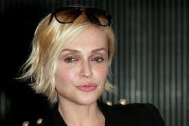 PAOLA BARALE: ''SE HO FATTO SESSO CON UNA DONNA? VI RACCONTO LA VERITA'...'' - 09/05/2016