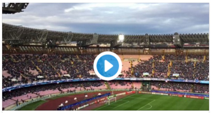 IMMAGINI DA BRIVIDI AL SAN PAOLO, TIFOSI DEL NAPOLI SCATENATI: SPAGNOLI A BOCCA APERTA - 06/03/2017