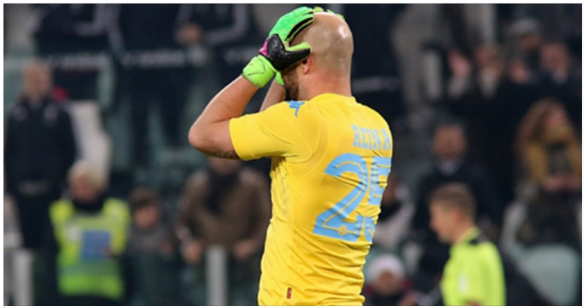 NAPOLI, ARRIVA LA TERRIBILE NOTIZIA PER PEPE REINA: IL PORTIERE E' DISTRUTTO - 22/03/2017