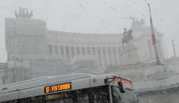 GELO SIBERIANO IN ARRIVO, L'ESPERTO: 'A ROMA ALLERTA NEVE DAL 17 GENNAIO' - 08/01/2013
