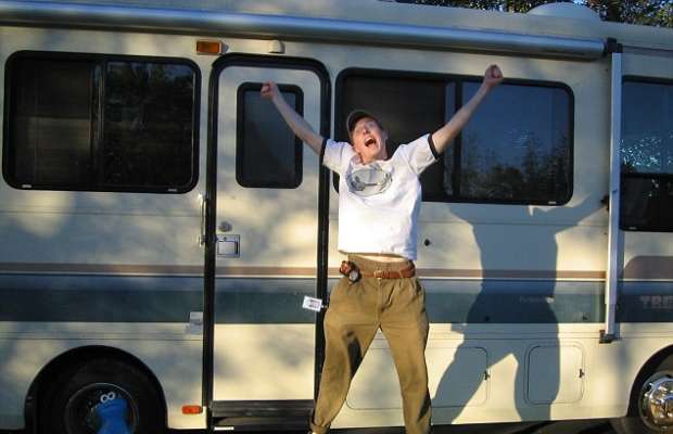 GOOGLE, I SUOI IMPIEGATI VIVONO IN MACCHINA O IN CAMPER. ECCO PERCHE' - 23/10/2014