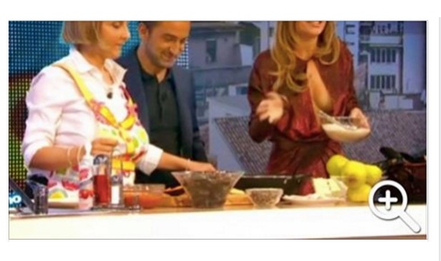 ''QUELLI CHE IL CALCIO'' SI TINGE DI HOT, SI PRESENTA IN STUDIO IN TUTTA LA SUA BELLEZZA E DEL REGGISENO NESSUNA TRACCIA - 17/01/2016