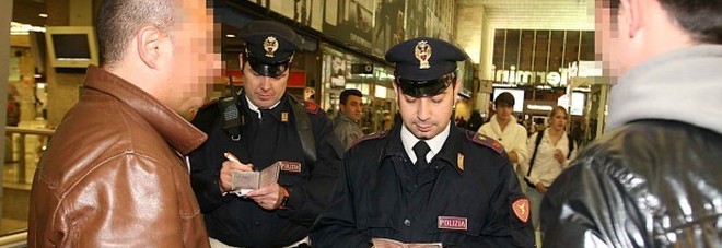 PRESO L'ORCO DELLA STAZIONE TERMINI: HA ABUSATO DI DECINE DI MINORI - 31/01/2016