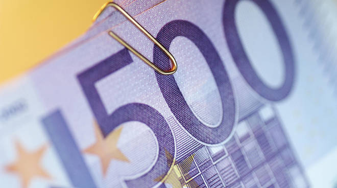 UFFICIALE: ARRIVA IL BONUS PER I DICIOTTENNI - 500 EURO A TESTA - 28/12/2015