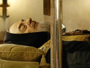 RUBATA RELIQUIA DI PADRE PIO A ROMA - 10/01/2016