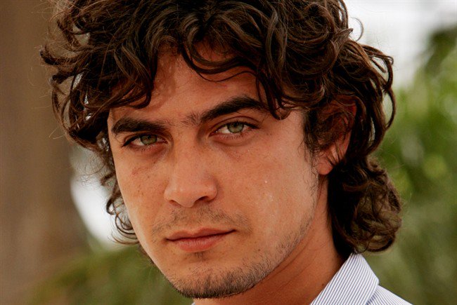 RICCARDO SCAMARCIO ESCE ALLO SCOPERTO: ECCO CHI E' LA FORMOSA NUOVA FIDANZATA - 01/08/2016
