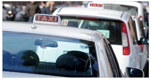 ROMA - ARRESTATO 40ENNE: LA SCONCERTANTE SCOPERTA NEL SUO TAXI - 26/12/2016