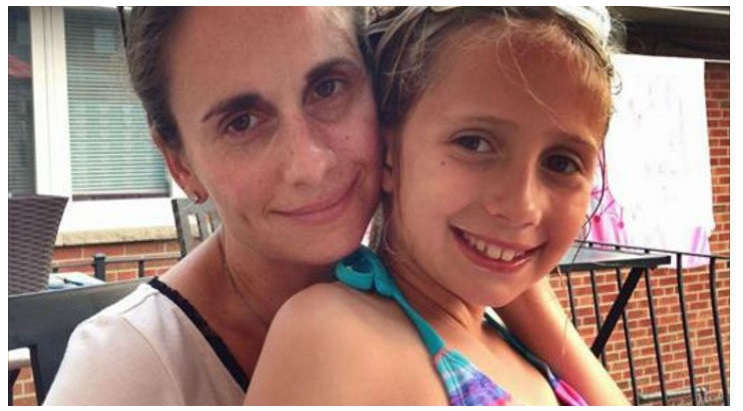 LA POLIZIA ALLERTA SU QUESTA TENDENZA SU FACEBOOK: MA PER QUESTA MAMMA E' TROPPO TARDI - LE FOTO SONO OVUNQUE - 02/04/2017
