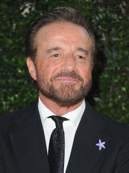 CON UN MESSAGGIO SHOCK GLI HA DETTO ADDIO: E ORA ARRIVA LA GELIDA DICHIARAZIONE DI CHRISTIAN DE SICA - 08/04/2017